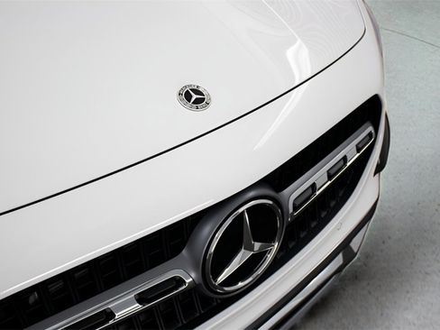 Used 2025 Mercedes-Benz GLA 250 image 9