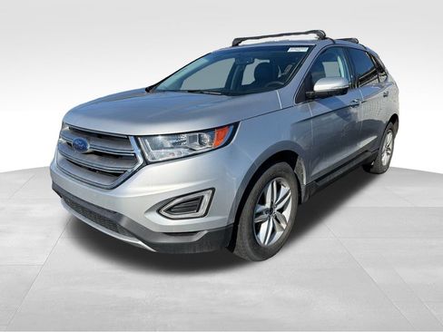 Used 2018 Ford Edge SEL w/ Equipment Group 201A image 6