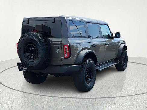 New 2026 Ford Bronco Outer Banks image 8