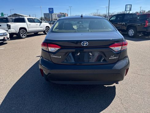 Used 2024 Toyota Corolla LE image 6