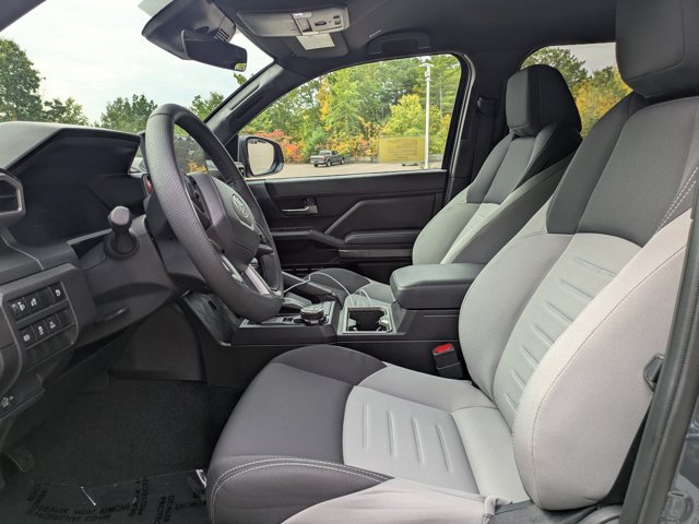 Used 2026 Toyota Tacoma TRD Off-Road AWD/4WD image 15