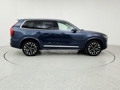 New 2026 Volvo XC90 T8 Plus image 4