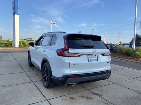 Used 2024 Honda CR-V Sport image 9