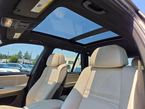 Used 2013 BMW X5 xDrive50i AWD/4WD image 24