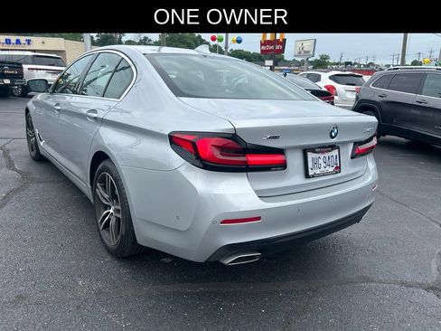 Used 2021 BMW 540i xDrive w/ Executive Package AWD/4WD image 3