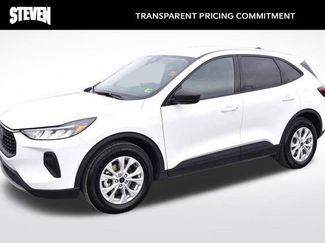 Used 2025 Ford Escape Active video 1