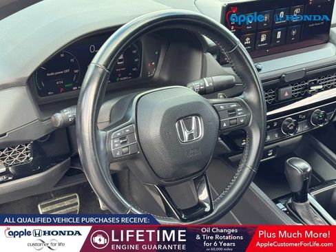 Used 2023 Honda Accord Sport image 10