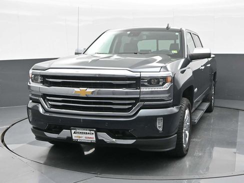 Used 2018 Chevrolet Silverado 1500 High Country image 5