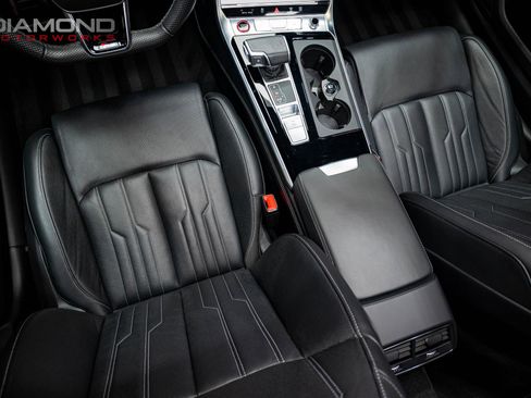 Used 2024 Audi RS 6 performance image 73