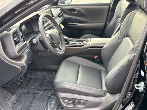 New 2026 Toyota Crown Nightshade image 8