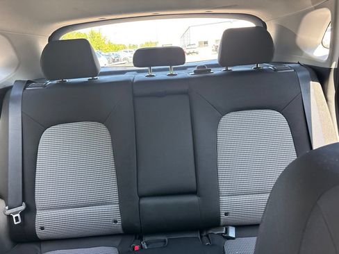 Used 2019 Hyundai Kona SE FWD image 20
