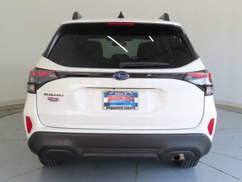 New 2026 Subaru Forester Premium AWD/4WD image 4