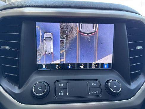 Used 2022 GMC Acadia Denali w/ Denali Ultimate Package AWD/4WD image 31