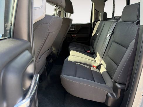 Used 2017 GMC Sierra 1500 SLE w/ SLE Value Package image 29