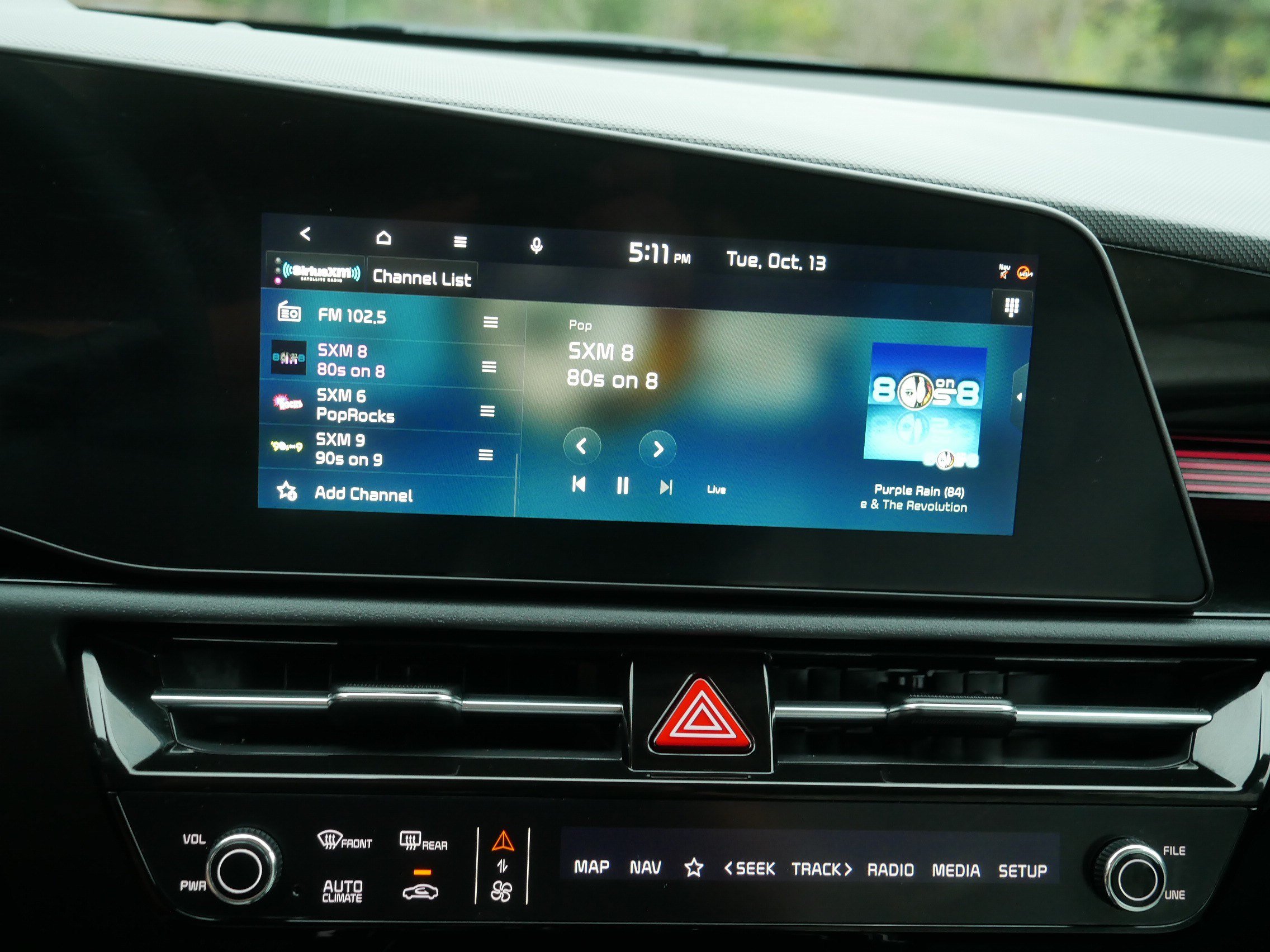 Certified 2025 Kia Niro EX Touring FWD image 22