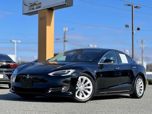 Used 2017 Tesla Model S 75D image 1
