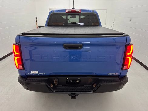 Used 2025 Chevrolet Colorado ZR2 AWD/4WD image 5