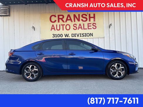 Used 2019 Kia Forte LXS image 1