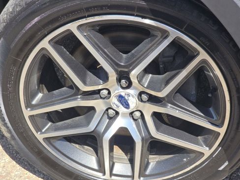 Used 2016 Ford Explorer Sport AWD/4WD image 10