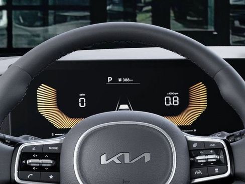 New 2026 Kia Carnival image 21