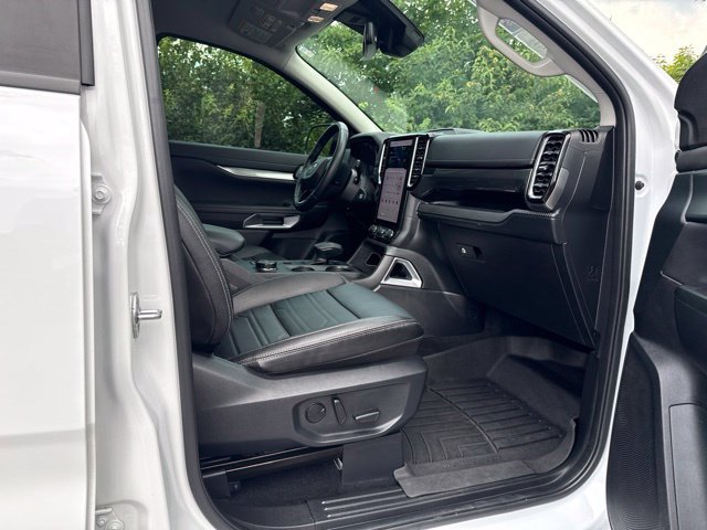 Used 2024 Ford Ranger Lariat w/ FX4 Off-Road Package AWD/4WD image 39
