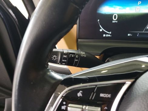 Certified 2024 Kia Seltos EX FWD image 25