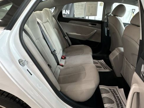 Used 2019 Hyundai Sonata SE image 26