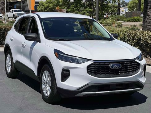 Used 2024 Ford Escape Active image 84