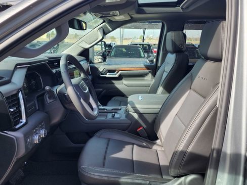 New 2026 GMC Sierra 3500 Denali w/ LPO, Black Badging Package image 18