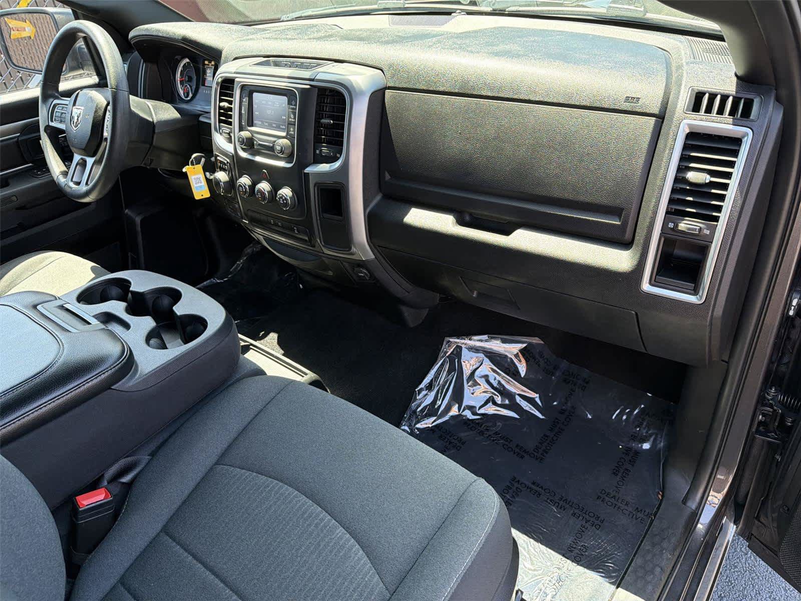 Used 2024 RAM 1500 Warlock AWD/4WD image 13