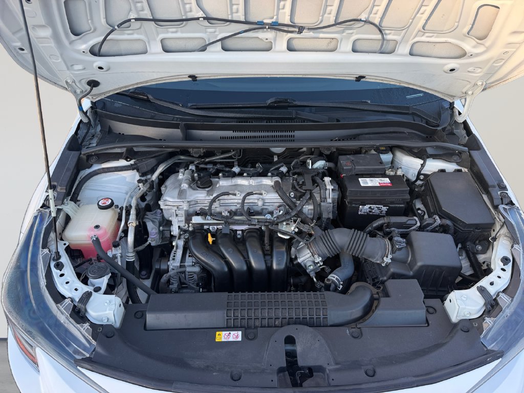 Used 2020 Toyota Corolla LE FWD image 19