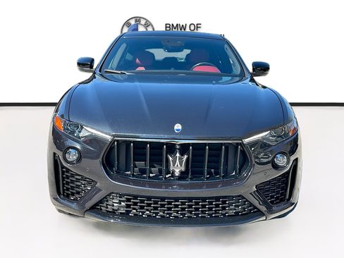Used 2022 Maserati Levante Modena image 2