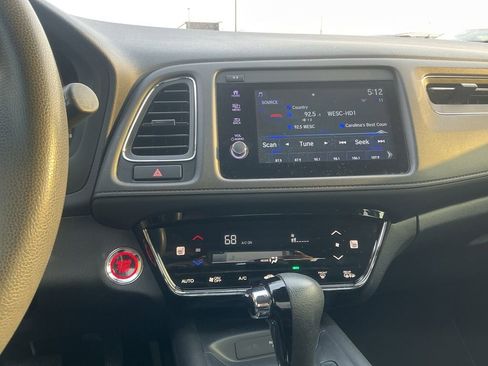 Used 2022 Honda HR-V EX image 16