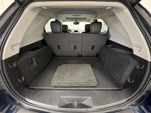 Used 2017 Chevrolet Equinox Premier w/ Enhanced Convenience Package AWD/4WD image 15