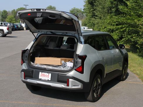 New 2027 Kia Seltos LX AWD/4WD image 7