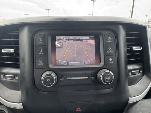 Used 2021 RAM 1500 Big Horn image 14