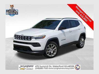 Used 2024 Jeep Compass Latitude w/ Sun and Sound Group