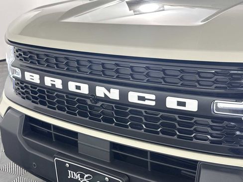 Used 2025 Ford Bronco Sport Outer Banks w/ Outer Banks Tech Package+ AWD/4WD image 18