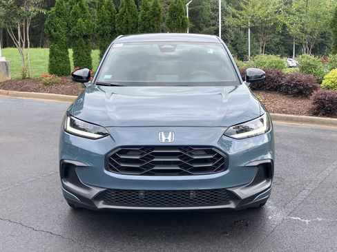 Certified 2025 Honda HR-V Sport image 3