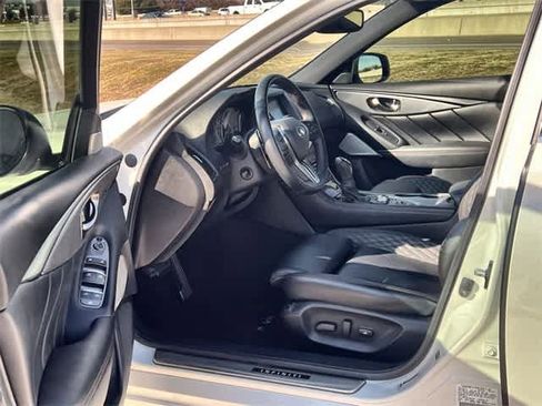 Used 2018 INFINITI Q50 Red Sport 400 w/ Proactive Package image 3