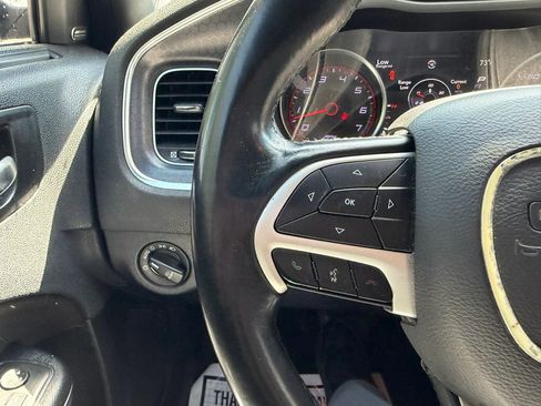 Used 2018 Dodge Charger SXT Plus RWD image 22