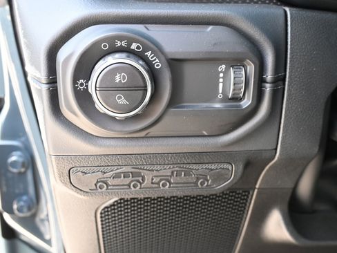 New 2026 Jeep Gladiator Rubicon image 9