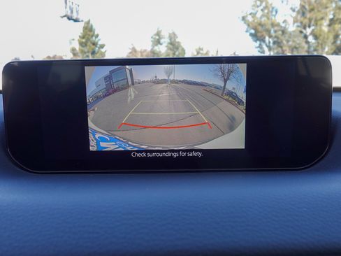 Certified 2025 MAZDA CX-50 2.5 Hybrid w/ Preferred Pkg image 22