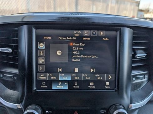 Used 2024 RAM 1500 Big Horn image 16