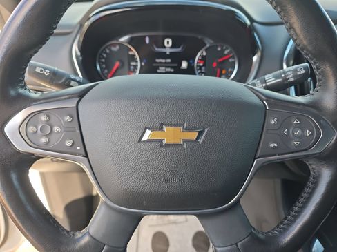 Used 2022 Chevrolet Traverse Premier AWD/4WD image 15