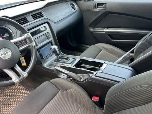 Used 2013 Ford Mustang Coupe RWD image 7