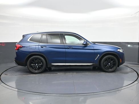 Used 2022 BMW X3 xDrive30i w/ Convenience Package AWD/4WD image 8