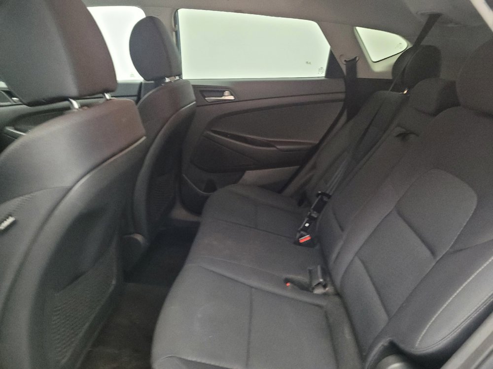 Used 2019 Hyundai Tucson SE AWD/4WD image 18