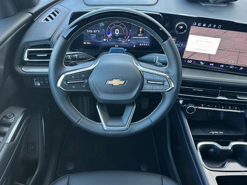 New 2026 Chevrolet Traverse LT w/ Enhanced Driving Package FWD image 14