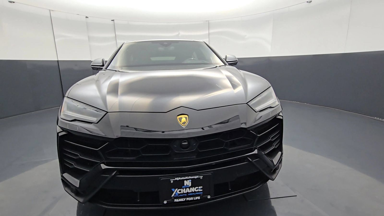 Used 2022 Lamborghini Urus AWD/4WD image 75